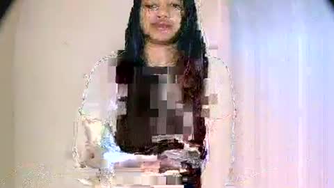 Snapshot of vanih27 chatting on May 2026 06:43:02 AM vanih27 online show from May 2026 06:43:02 AM