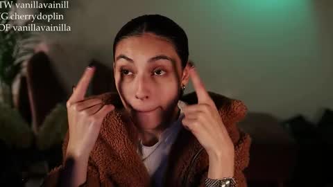 Snapshot of vanilla_velvet chatting on September 2025 02:11:02 AM Annabet online show from September 2025 02:11:02 AM