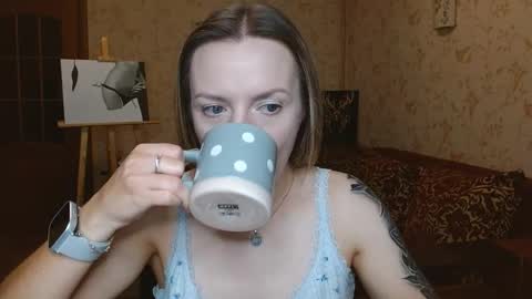 VanillaMuffin online show from September 2025 05:32:01 AM