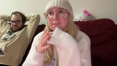 Snapshot of vanillapuddingpie chatting on February 2025 02:58:01 AM vanillapuddingpie online show from February 2025 02:58:01 AM