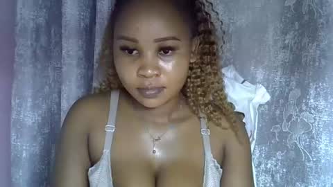 Snapshot of vanillavenus chatting on February 2026 08:49:02 PM vanillavenus online show from February 2026 08:49:02 PM