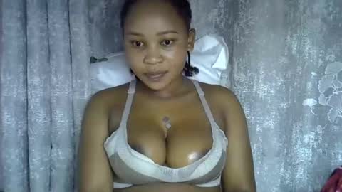 vanillavenus online show from May 2026 12:15:01 AM