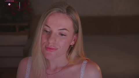 Sophie online show from January 2026 01:52:02 AM