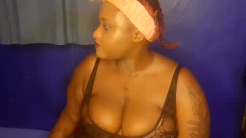 Snapshot of vannah_bae chatting on February 2025 08:13:01 PM vannah_bae online show from February 2025 08:13:01 PM