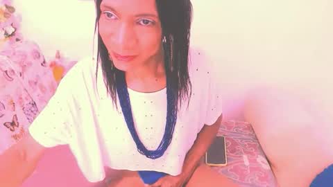 VANNESA online show from April 2026 11:43:01 PM