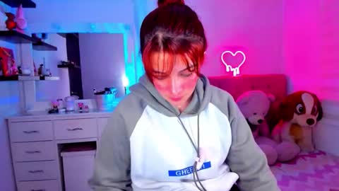 Snapshot of vannessa_shy chatting on May 2026 11:46:02 PM Vanesa online show from May 2026 11:46:02 PM