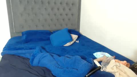 Vannesa online show from December 2024 02:45:02 AM