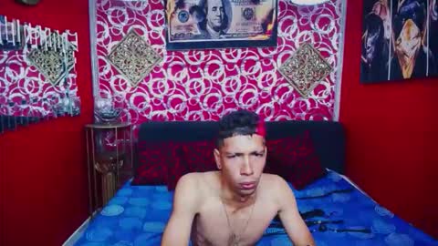 Snapshot of varonaesteban7 chatting on April 2026 02:40:01 PM Esteban online show from April 2026 02:40:01 PM