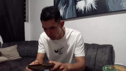 Andres online show from March 2026 03:47:01 AM