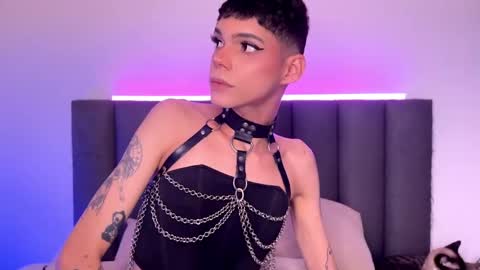 Snapshot of varya_ferreira chatting on September 2025 11:59:01 PM  Varya Ferreira - independent model  online show from September 2025 11:59:01 PM