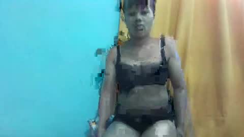 Vayannah online show from April 2026 07:00:01 AM