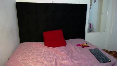 Snapshot of vdeborap chatting on February 2026 03:24:02 AM debora online show from February 2026 03:24:02 AM