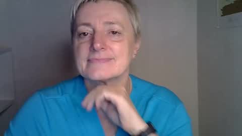 vea_motty online show from November 2025 01:33:01 PM