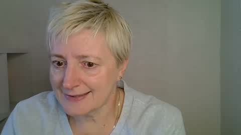 vea_motty online show from November 2025 08:35:02 AM