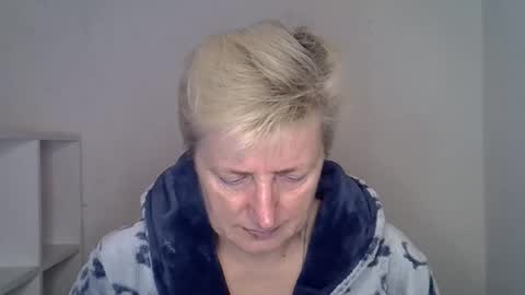 vea_motty online show from November 2025 08:28:01 AM