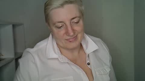 vea_motty online show from February 2026 04:40:01 PM