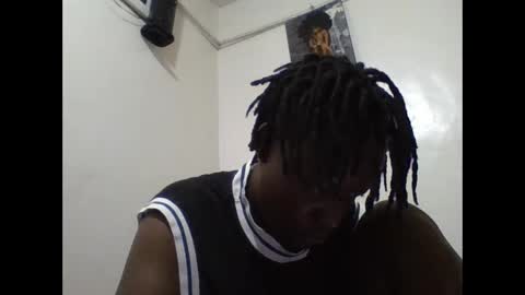 Vee tommy online show from April 2026 09:01:02 PM