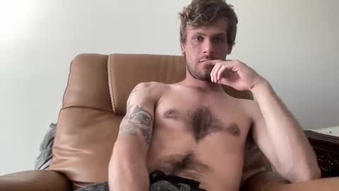 Snapshot of vegassangel chatting on May 2026 06:01:02 PM Joeyyy online show from May 2026 06:01:02 PM
