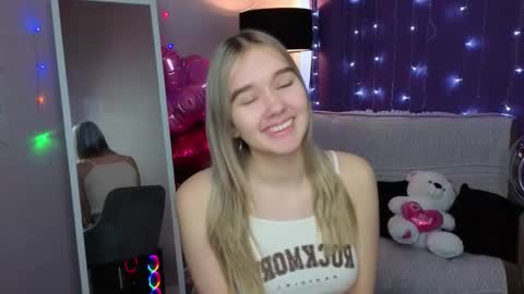 Snapshot of vel1ka chatting on February 2026 04:53:01 AM Barbara online show from February 2026 04:53:01 AM