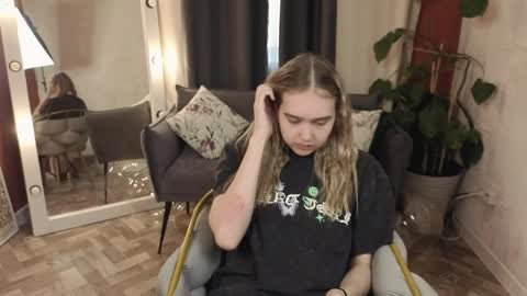 Snapshot of vel1ka chatting on April 2026 01:41:01 PM Barbara online show from April 2026 01:41:01 PM