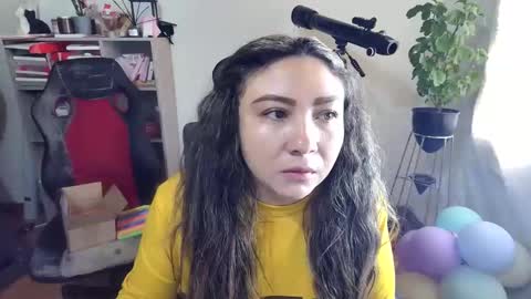 Im VelaI will be Christmas and New Year with my family December 22 to January 13 I will miss you guys. online show from October 2025 07:58:02 PM