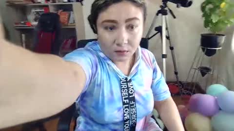 Im VelaI will be Christmas and New Year with my family December 22 to January 13 I will miss you guys. online show from November 2025 06:07:02 PM