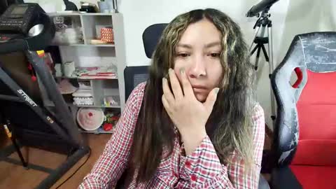 Im VelaI will be Christmas and New Year with my family December 22 to January 13 I will miss you guys. online show from December 2025 05:23:01 AM