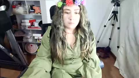 Im VelaI will be Christmas and New Year with my family December 22 to January 13 I will miss you guys. online show from March 2026 05:22:01 AM