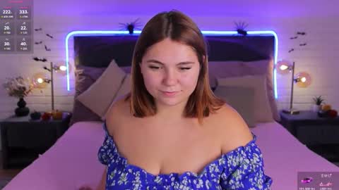 Velvet   Doll online show from November 2025 01:13:01 PM