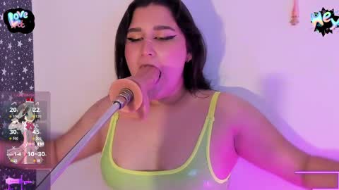 velvet_rosee_ online show from April 2026 06:16:01 PM