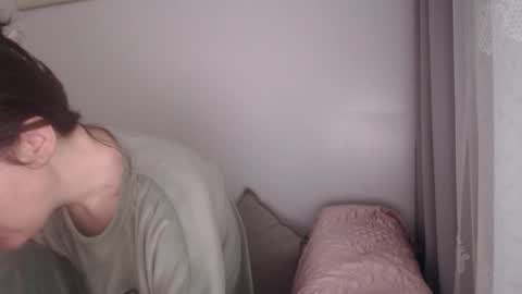 Snapshot of velvetmoon123 chatting on December 2025 07:47:02 AM velvetmoon123 online show from December 2025 07:47:02 AM