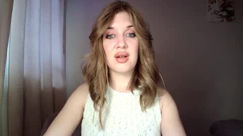 Snapshot of velvetrich8 chatting on February 2026 02:28:01 PM VelvetRich8 online show from February 2026 02:28:01 PM