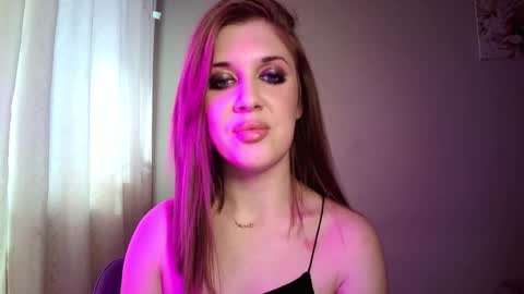 Snapshot of velvetrich8 chatting on March 2026 02:02:01 PM VelvetRich8 online show from March 2026 02:02:01 PM