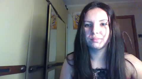 Snapshot of vendi_rassell8855 chatting on February 2026 12:05:02 AM vendi rassell8855 online show from February 2026 12:05:02 AM