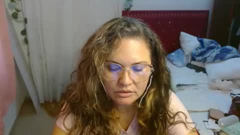 venecasexy44 online show from November 2025 12:06:01 PM
