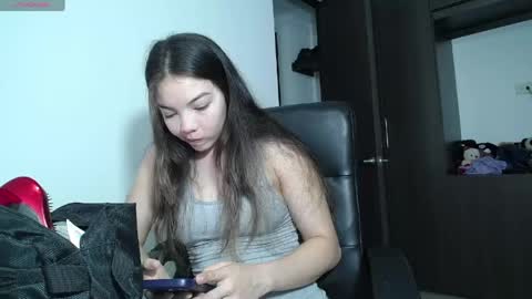 Venelope 3 online show from April 2026 11:35:02 PM