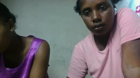 Snapshot of venisca98 chatting on May 2026 07:37:02 AM venisca98 online show from May 2026 07:37:02 AM