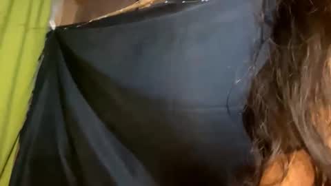 Amelia online show from January 2026 07:01:02 AM