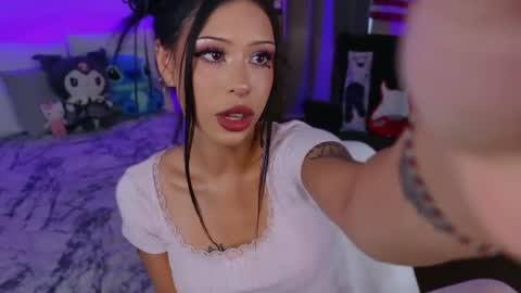 Snapshot of venomeowww_ chatting on July 2026 03:56:02 AM Vivian online show from July 2026 03:56:02 AM