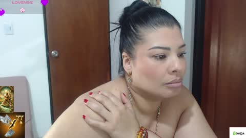 HI IM VENUS SMALL BOOBS  BIG HEART WARM PUSSY online show from May 2026 11:23:04 PM