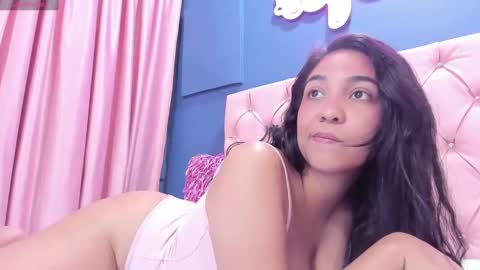 Snapshot of venus_0110 chatting on January 2025 12:14:02 AM Venus Veracruz online show from January 2025 12:14:02 AM