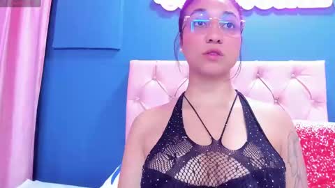 Snapshot of venus_0110 chatting on February 2025 09:11:02 PM Venus Veracruz online show from February 2025 09:11:02 PM