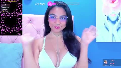 Snapshot of venus_0110 chatting on March 2025 11:43:02 PM Venus Veracruz online show from March 2025 11:43:02 PM