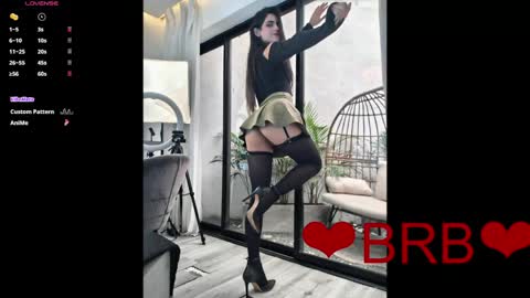 Snapshot of venus_flame chatting on May 2026 11:38:02 AM VENUS online show from May 2026 11:38:02 AM