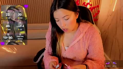 Snapshot of venus_velvet_tp chatting on April 2026 01:33:02 PM Venus online show from April 2026 01:33:02 PM