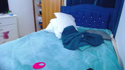 venushot1xx online show from November 2025 07:29:02 AM