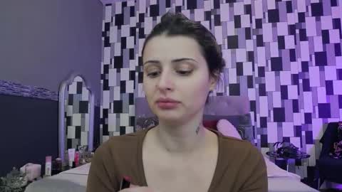 venusinylons online show from November 2025 10:30:01 AM