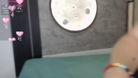 venuss09 online show from February 2026 01:36:02 PM