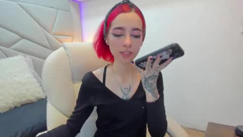 venusxneo online show from September 2025 08:20:01 PM