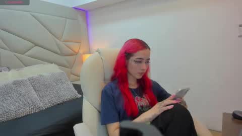 venusxneo online show from October 2025 06:38:02 PM